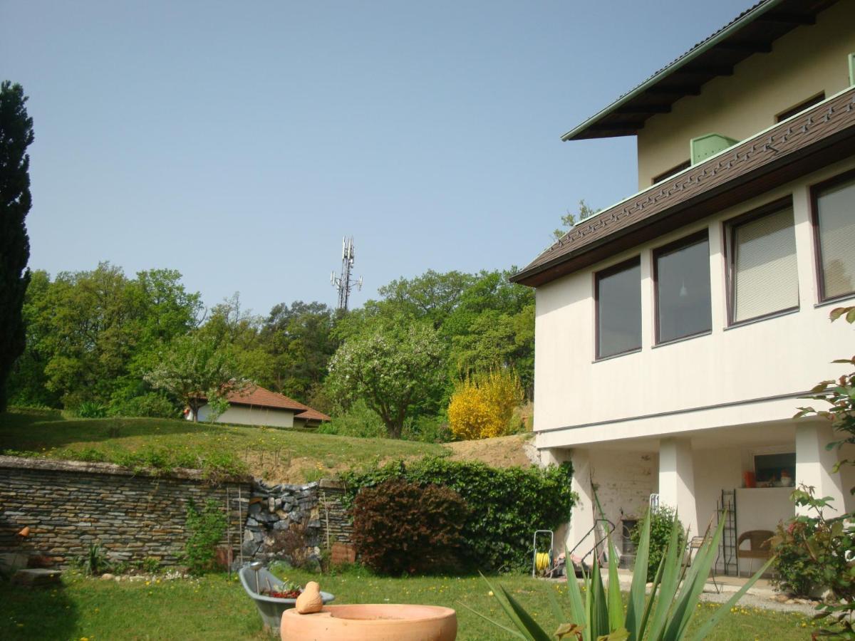 Haus Camelia Bed and Breakfast Bad Tatzmannsdorf Buitenkant foto